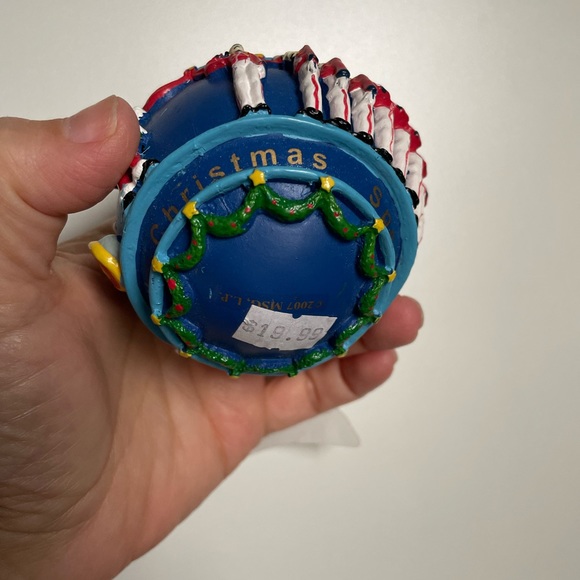 NWT Radio City Music Hall ornament - Picture 5 of 5